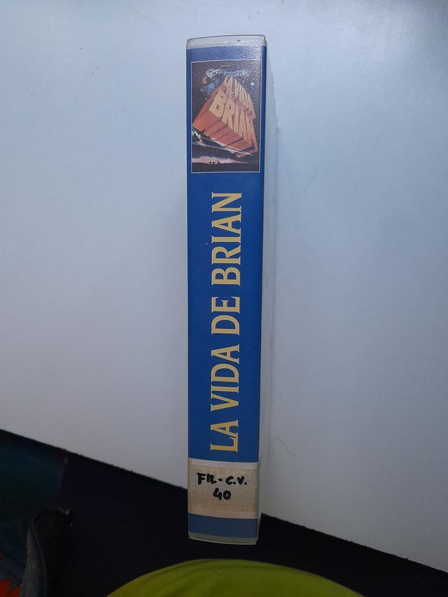 Vhs La vida de Brian/CD El señor de los anillos
