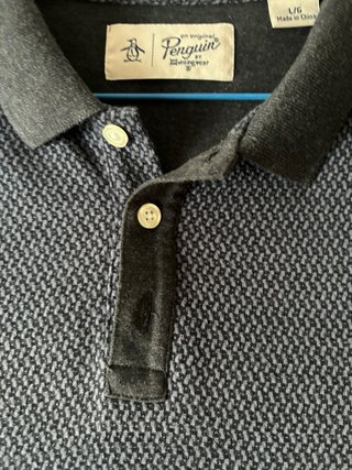 Polo de manga larga.