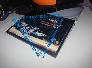 LEGO 76919 Mclaren 2023 F1 & Rotating DISPLAY