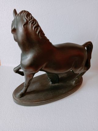 Cavalo escultura