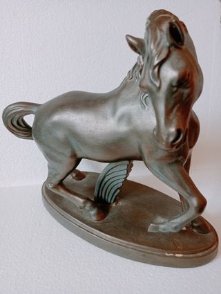 Cavalo escultura