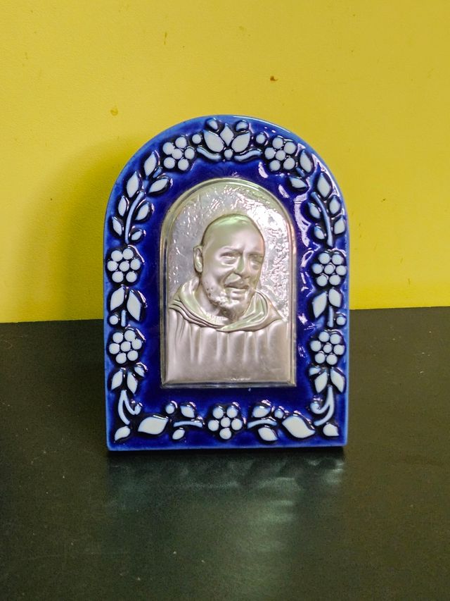 Quadro Padre Pio in ceramica e argento