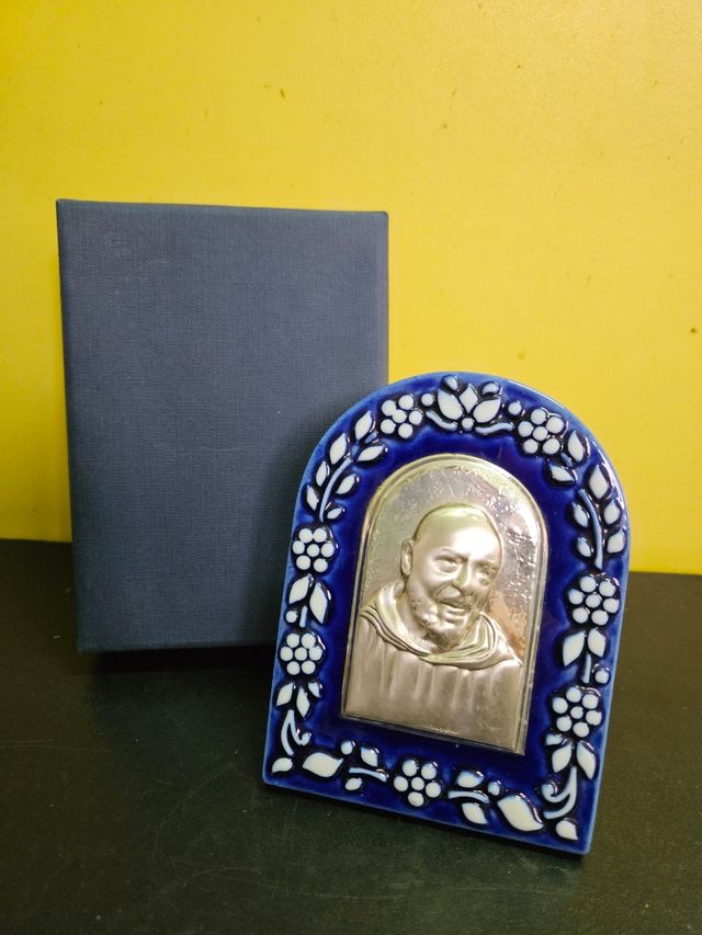 Quadro Padre Pio in ceramica e argento