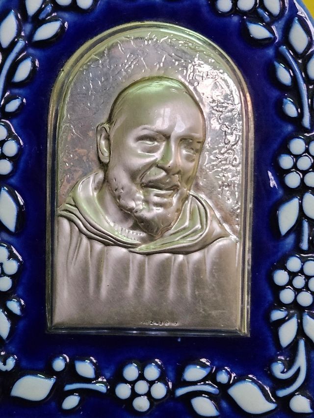 Quadro Padre Pio in ceramica e argento