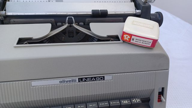 MACCHINA DA SCRIVERE