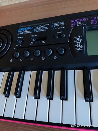 Teclado electrónico Casio SA-78A