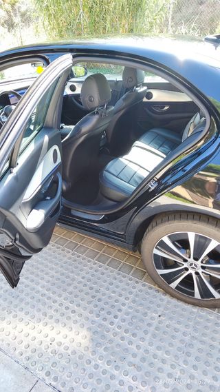 Mercedes-Benz Clase E 300de 2020