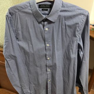 Lote 4 camisas manga larga. Talla S