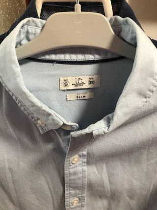 Lote 4 camisas manga larga. Talla S