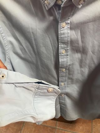 Lote 4 camisas manga larga. Talla S