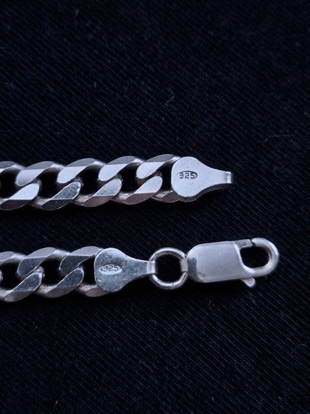 Cadena de Plata Primera Ley