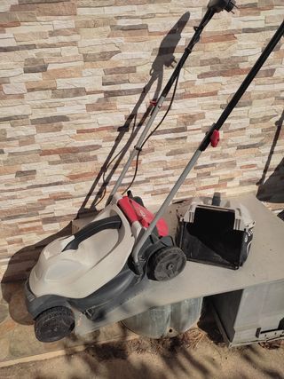 Corta hierba eléctrico