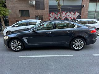 Jaguar XF 2012