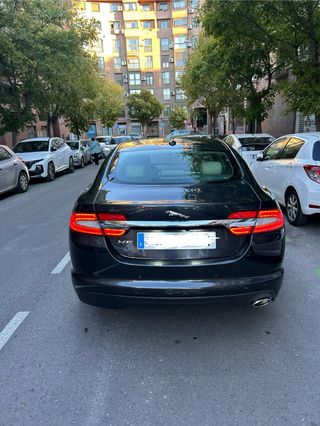 Jaguar XF 2012