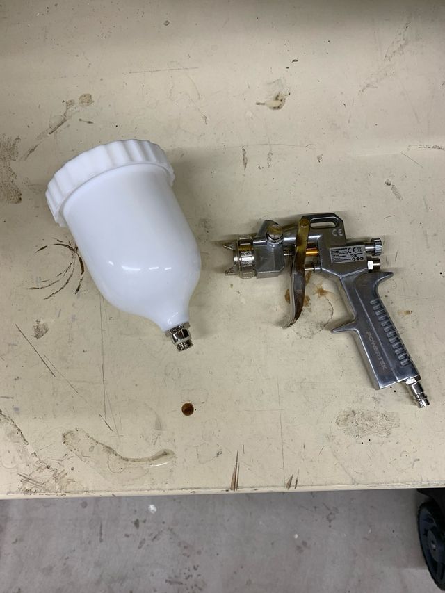 Pistola per verniciatura ad aria