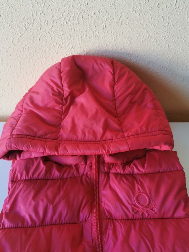 Chaleco de niño talla 3-4 años de Benetton.