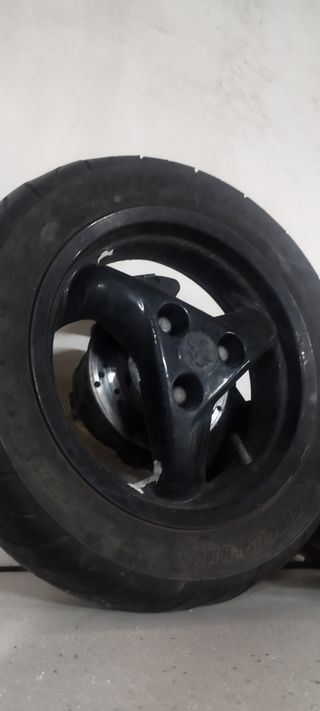 Llanta trasera Peugeot speedfight