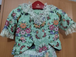 Traje fallera niña y manteletas