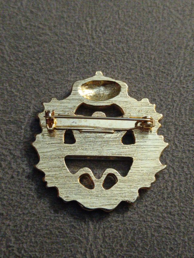 Emblema Aguja Gurripatos de Málaga.