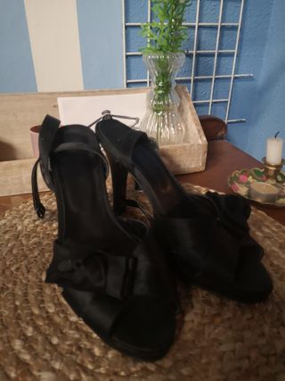 Zapato tacón muy buena calidad