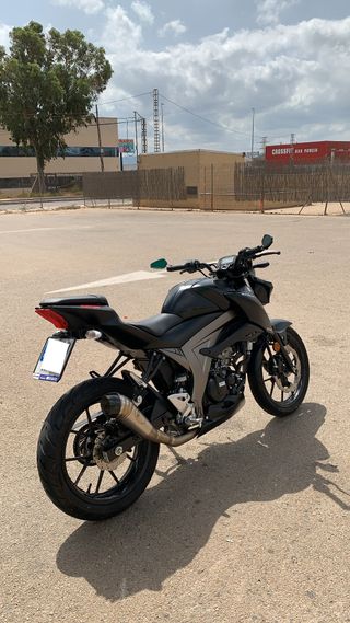 Suzuki Gsx-s 125