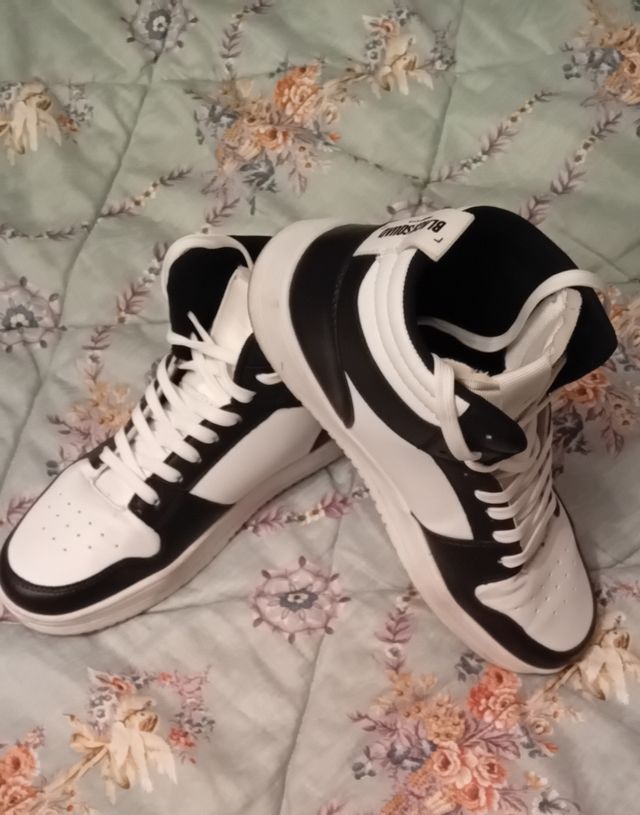 Zapatillas Black Squad