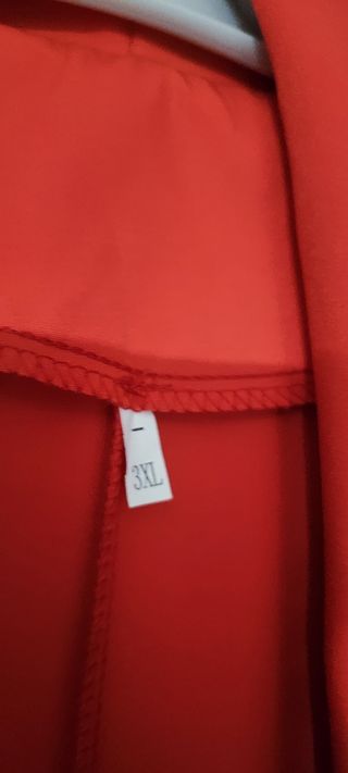 Chaqueta fina roja- coral 46-48