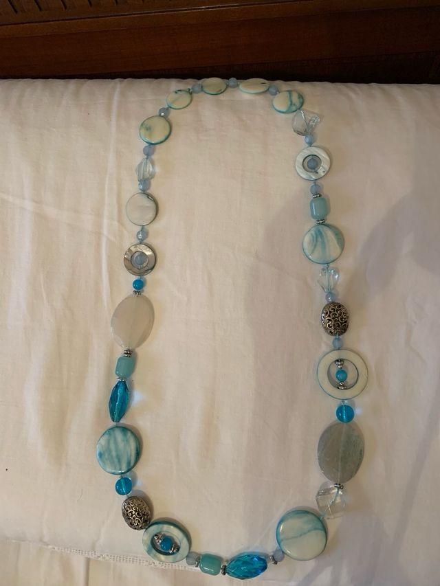Collana azzurra donna