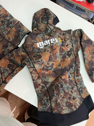 Traje neopreno Mares 