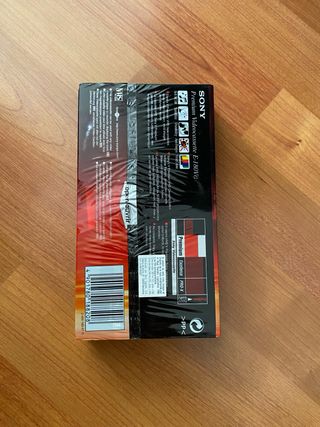 Cinta VHS virgen precintada Sony 180 minutos