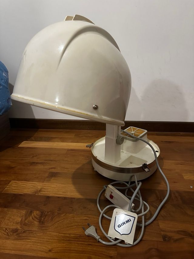 Casco da parrucchiere vintage