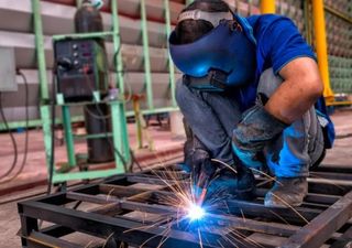 Puertas, vallas, rejas, escaleras a medida