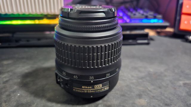 Camara Nikon D3400 + extras