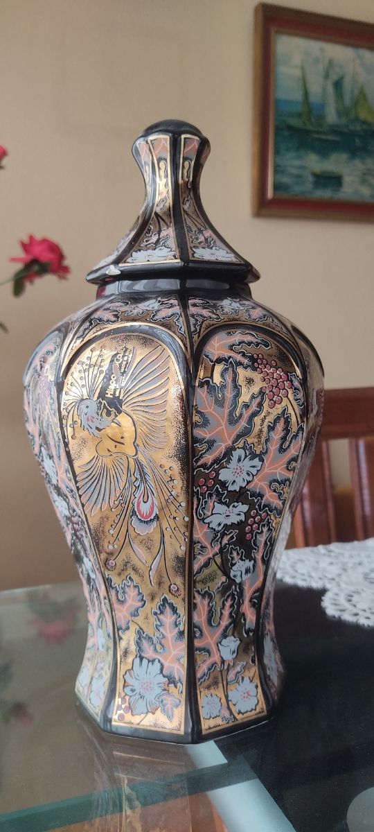 Jarrón estilo chino. Tibor