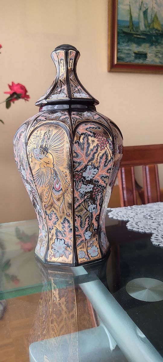 Jarrón estilo chino. Tibor