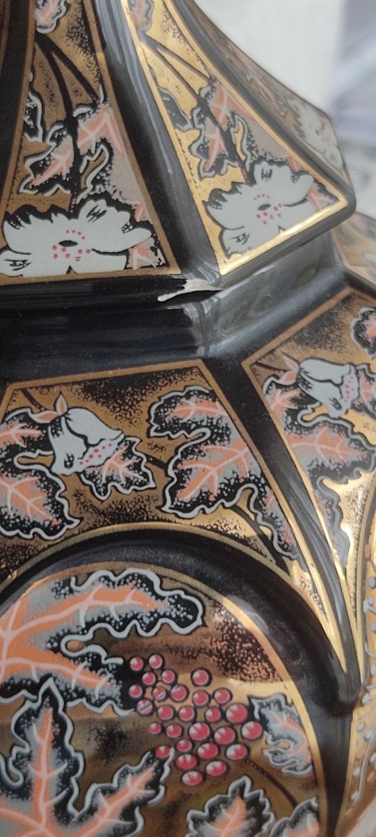 Jarrón estilo chino. Tibor