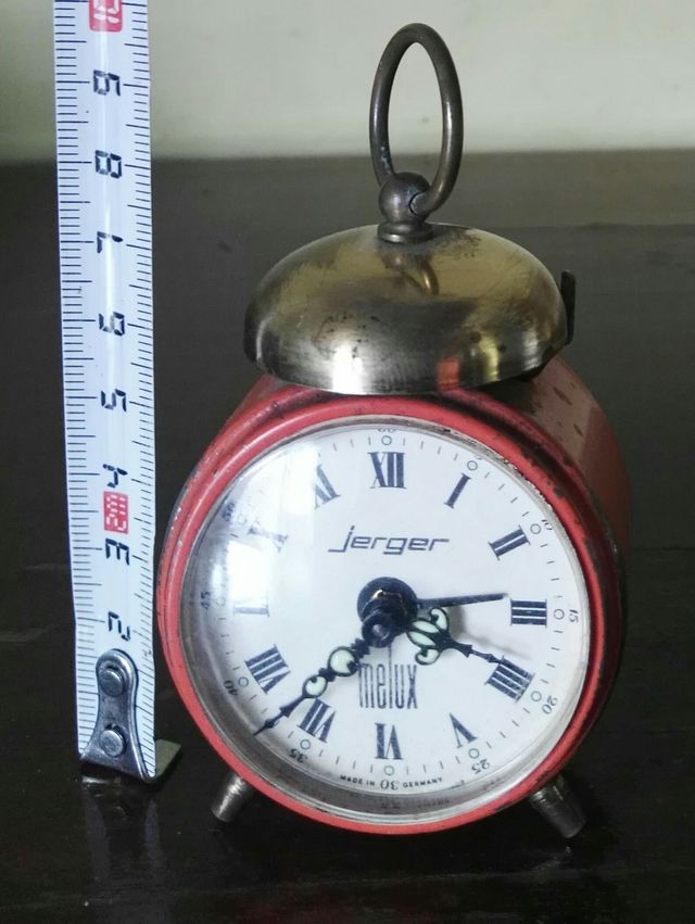 Piccola sveglia vintage Mellux