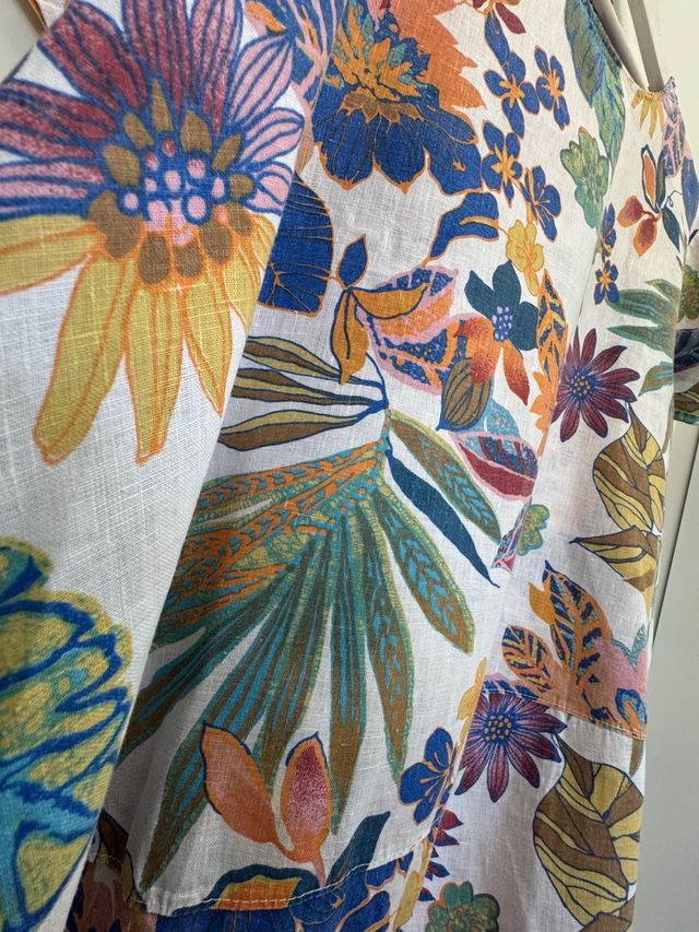 Vestido de lino floreado oversize