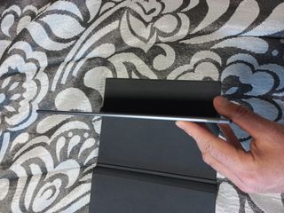 Tablet e-ink Remarkable 2 + Marcatore Plus + Custodia originale