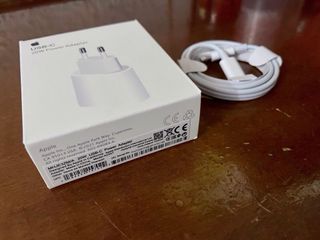 Pack Adaptador+Cable USB-C 20W 14,13,12,Pro