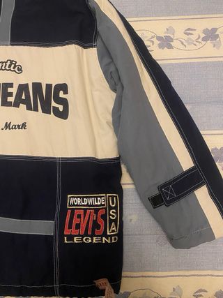 Chaqueta Levi’s (Vintage)