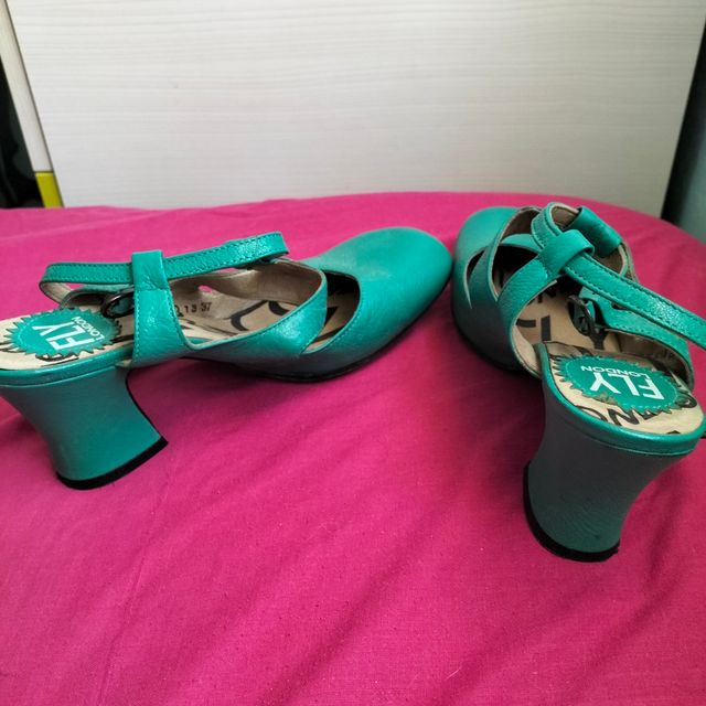 Sandalias Fly London 