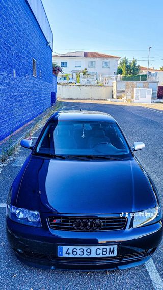 Se vende o se cambia por coche mas grande