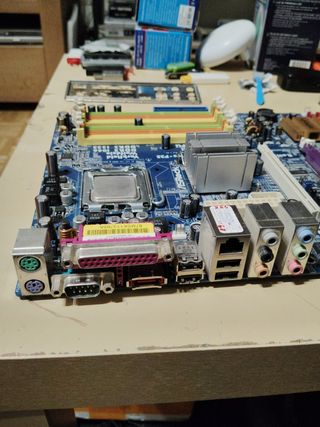 PLACA BASE ASROCK 4CORE