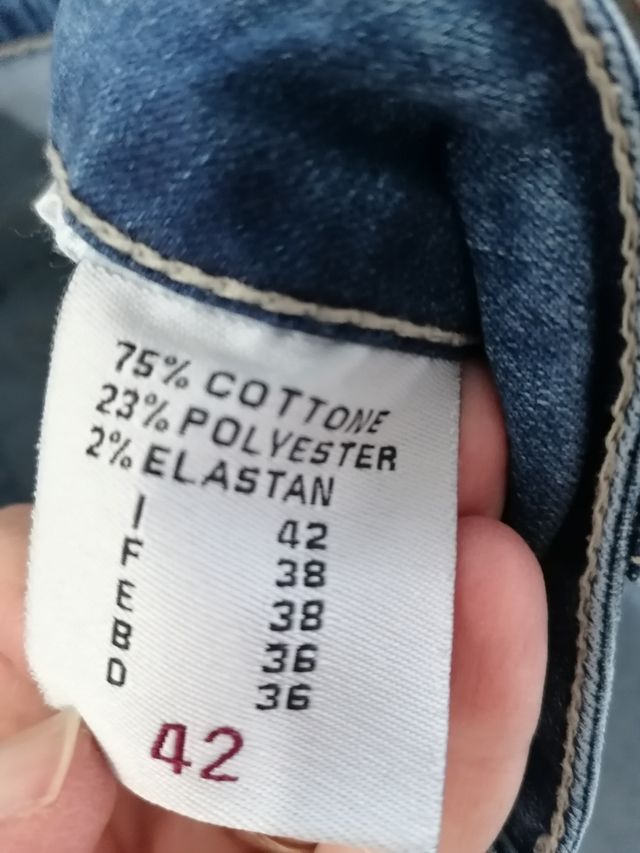 Pantalon Corto mujer