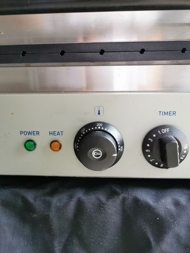 Gofrera professionale per la ristorazione