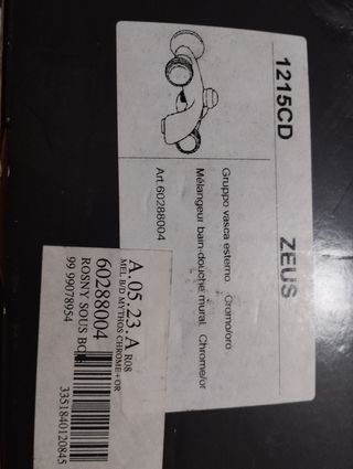Grifo de bañera nuevo