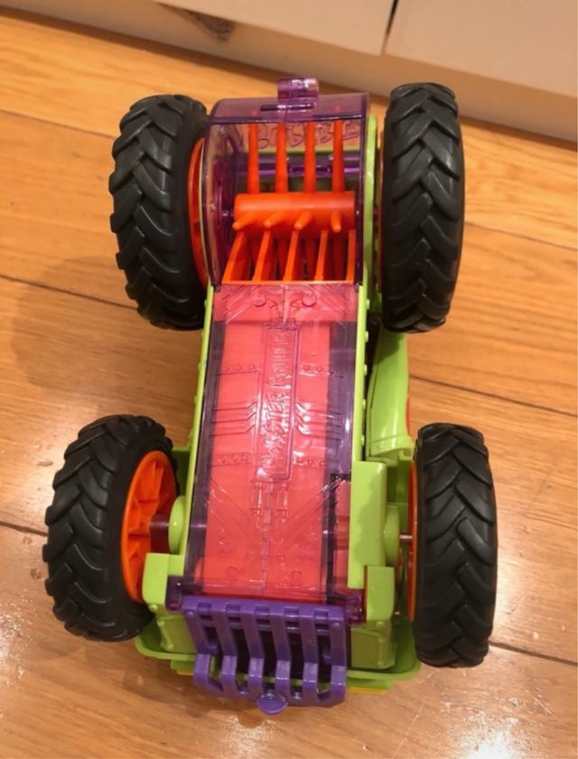 Coche superzings rivals of kaboon