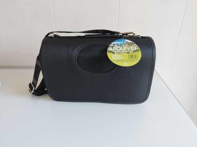 Transportín marca Arquivet, talla S
