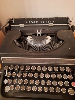 Maquina de escribir Hispano Olivetti